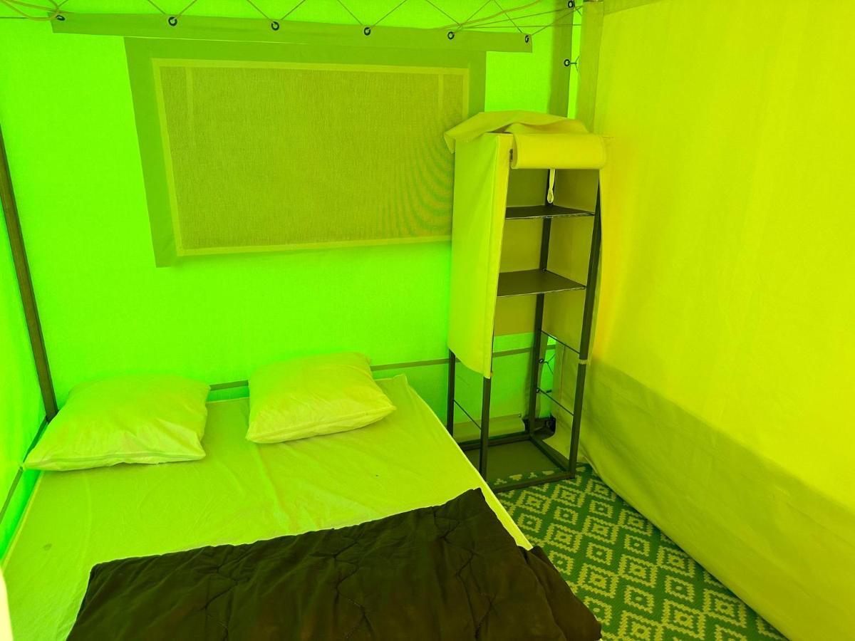Les Eychecadous Hotel Artigat Buitenkant foto