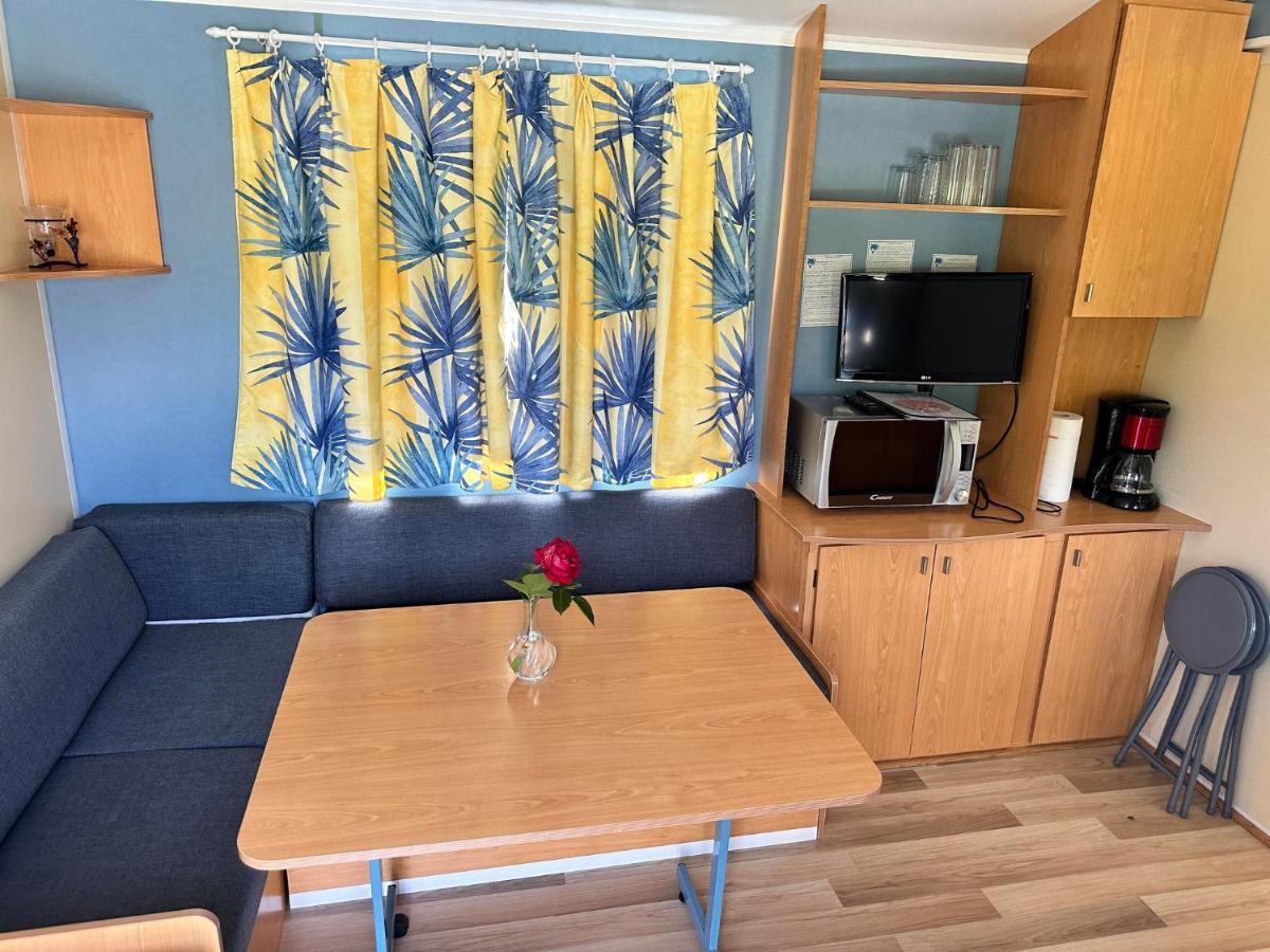 Les Eychecadous Hotel Artigat Buitenkant foto